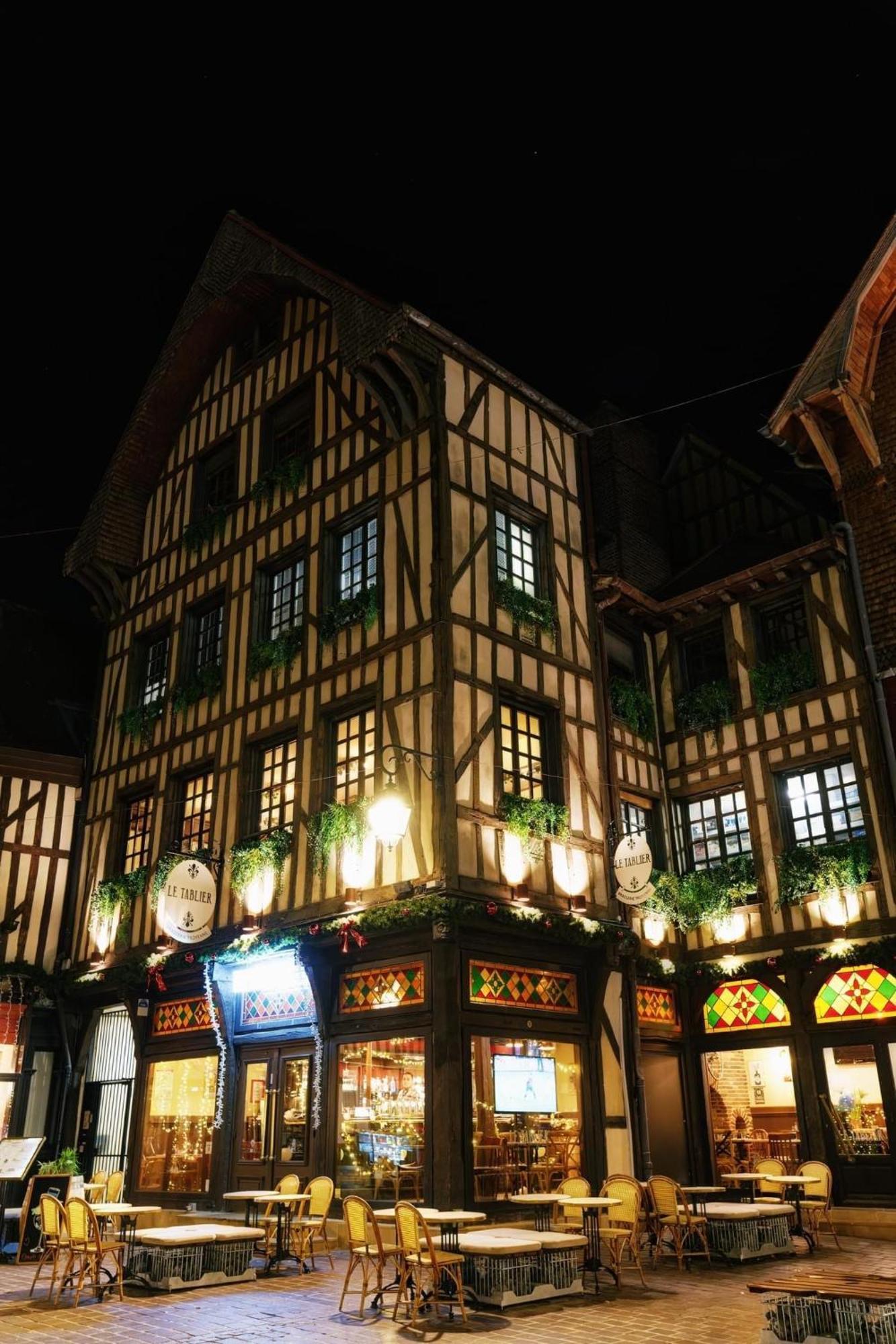 Ferienwohnung Coeur De Bouchon Troyes Exterior foto